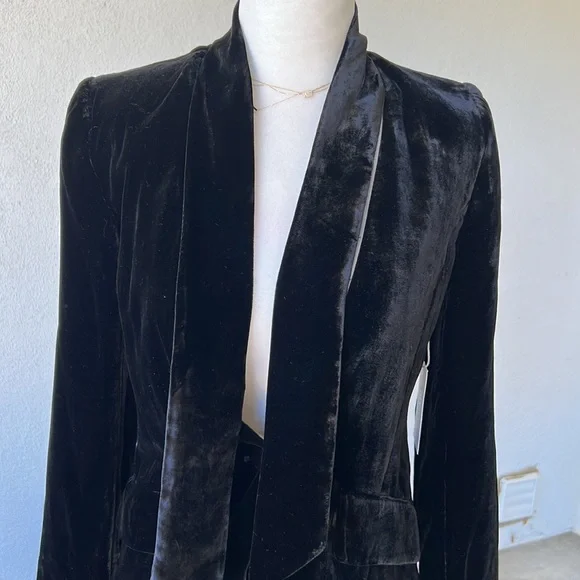 FRAME Velvet Neck Tie Blazer - Picture 3 of 16